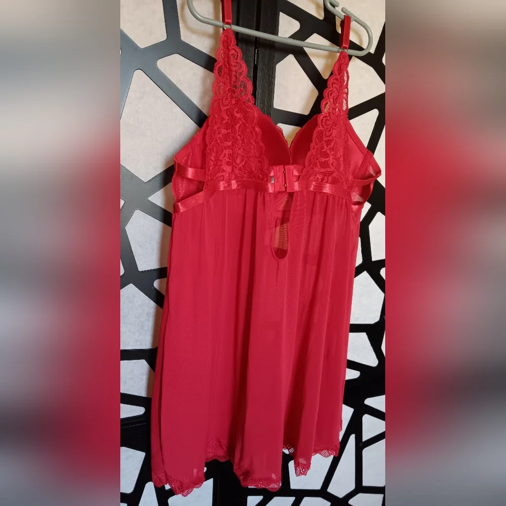 Daisy Fuentes - Babydoll & Thong Set - XL - Red NWOT